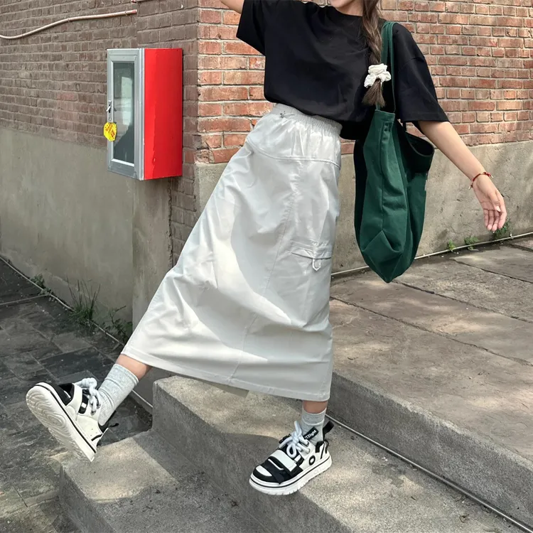 日系工装裙女酷飒风秋季大码胖mm梨型身材遮胯显瘦开叉a字半身裙