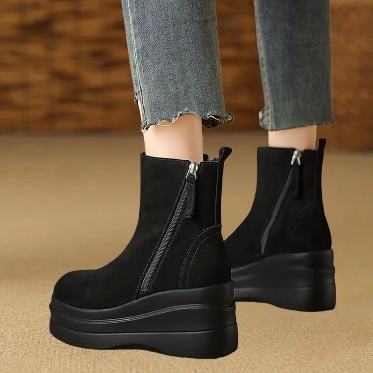 9cm防水台高跟靴子久穿不累脚黑色坡跟厚底短靴女百搭圆头马丁靴