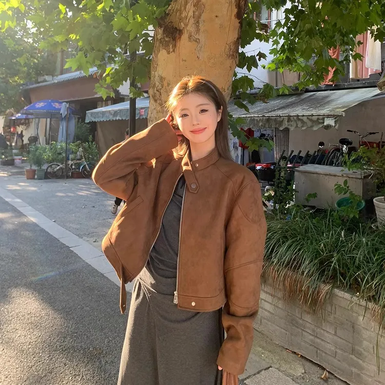 2025秋冬新款小个子咖色外套女宽松显瘦短款美拉德飞行服夹克上衣