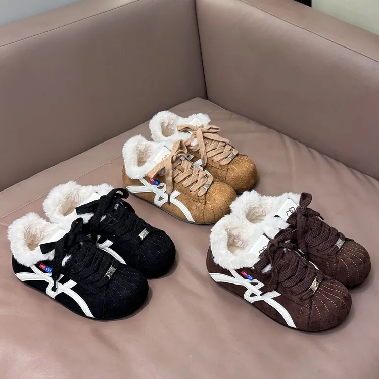 35-43码复古软底德训鞋2025秋冬季显脚小百搭休闲鞋41-42大码女鞋