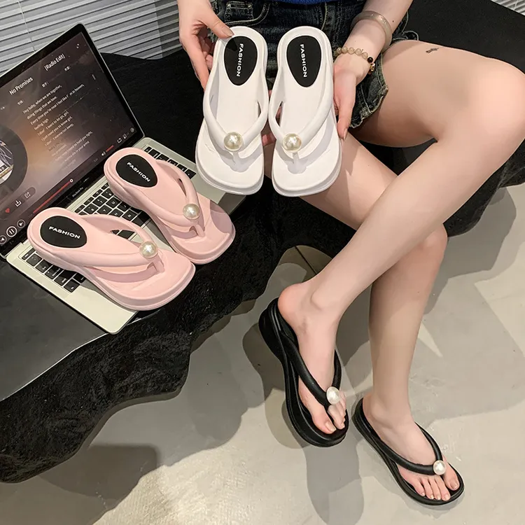 珍珠拖鞋女外穿女拖鞋2025新款糖果色珍珠人字拖鞋女外穿夏季海边