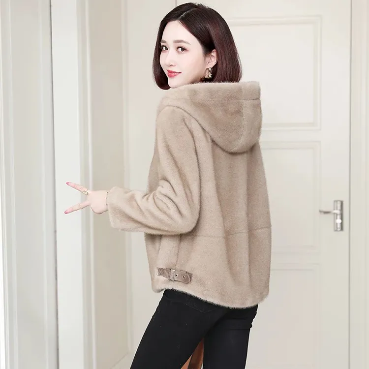 秋冬气质毛呢大衣短款连帽宽松加厚韩版百搭中老年妈妈保暖女外套