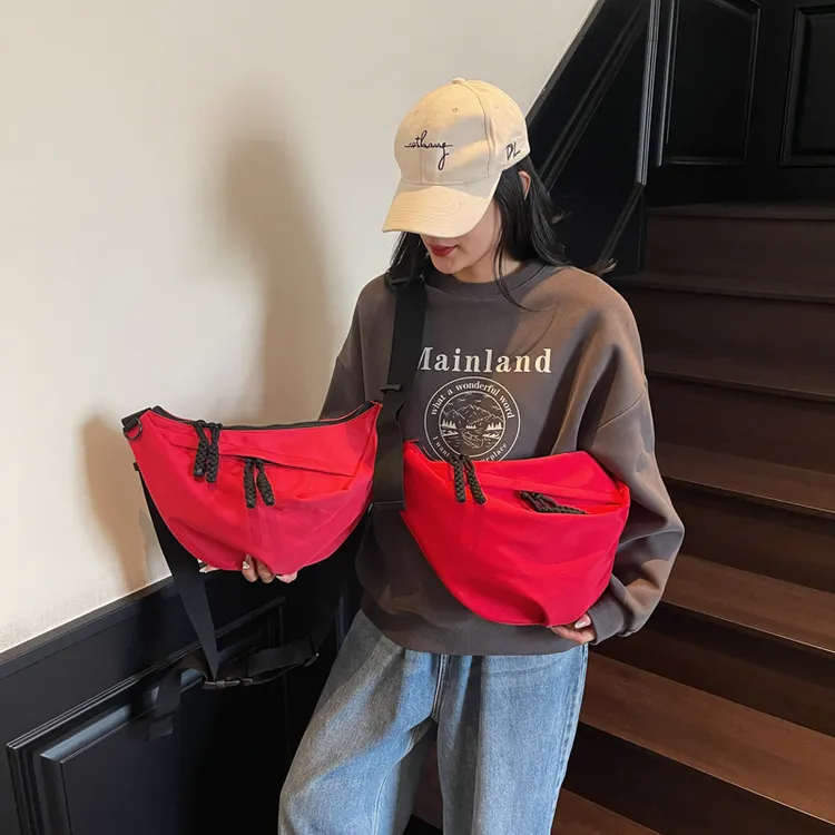 2025新款时尚休闲百搭运动简约潮流日系轻便单肩斜跨轻便肩包2366
