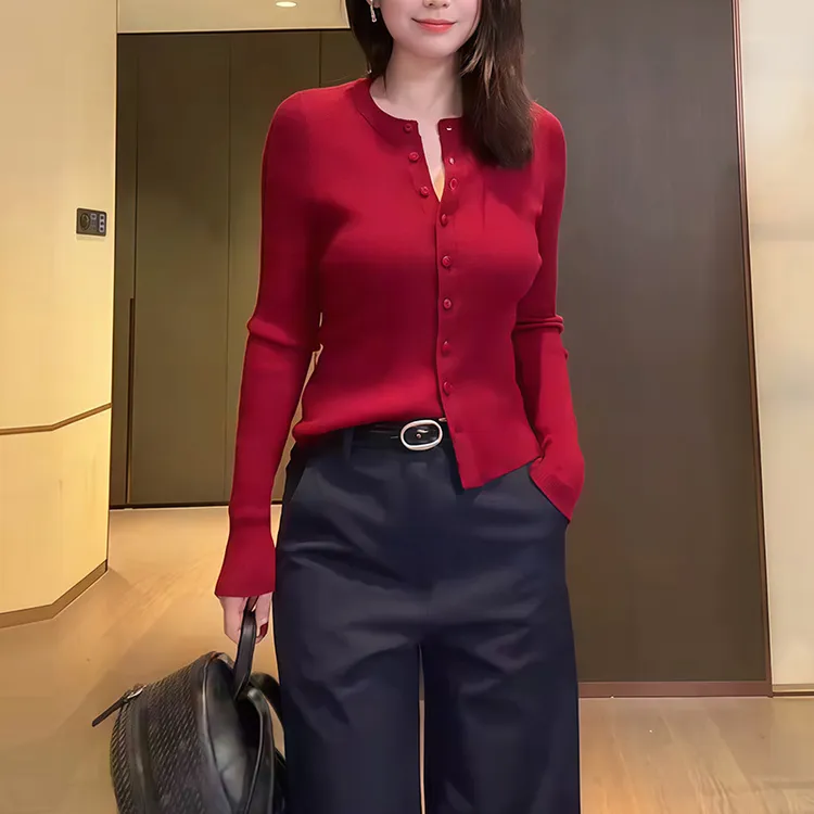 复古圆领长袖针织衫女2025新款秋季开衫设计感休闲显瘦内搭上衣
