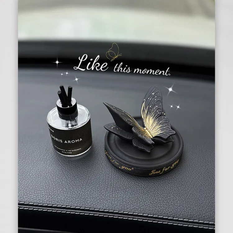高级黑蝴蝶车载香薰摆件汽车中控台香水装饰品车内香氛扩香石礼物