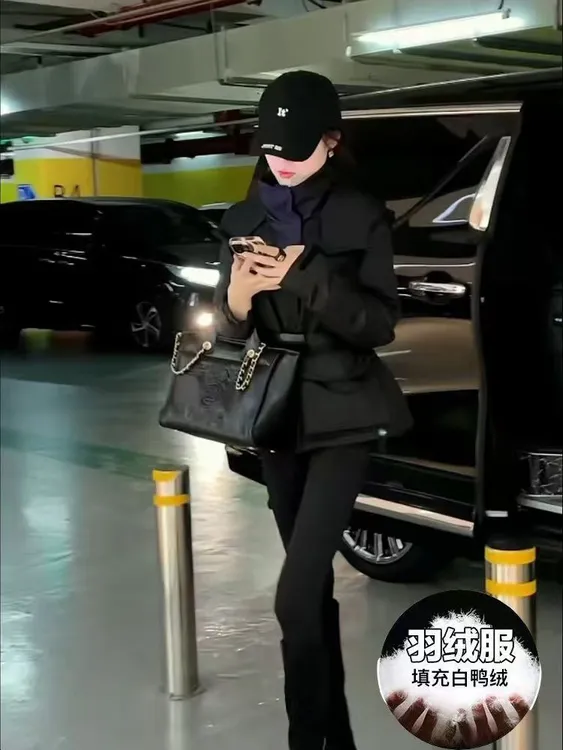 幂幂同款羽绒服女短款百搭显瘦2025小个子气质连帽韩版鸭绒派克服