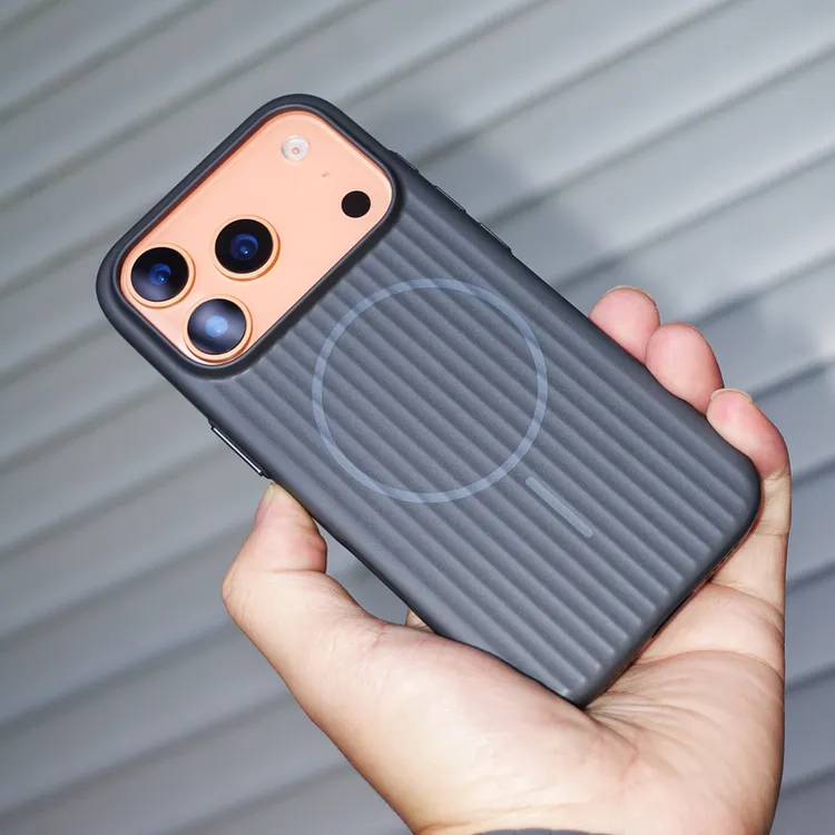 准分子瓦楞细磁圈手机壳适用于苹果iPhone17promax磨砂抗指纹16pr