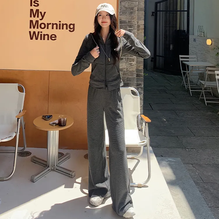 欧货时尚休闲运动套装修身显瘦女秋季新款立领卫衣直筒长裤两件套