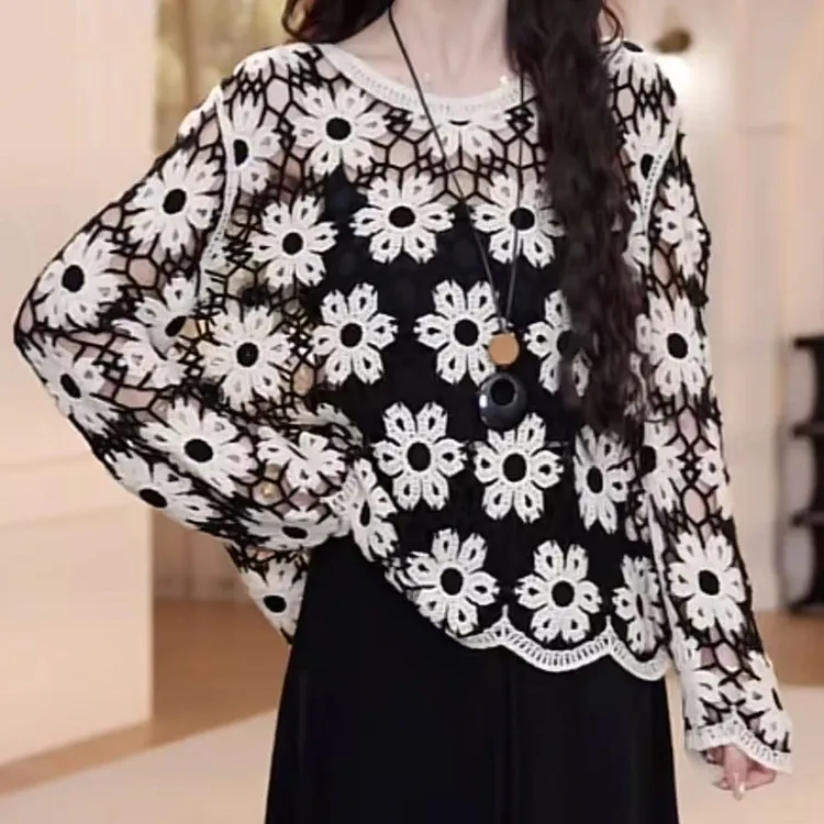 早秋薄款重工钩花镂空罩衫针织长袖