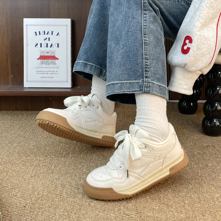 飞跃德训女鞋2025春季新款学生百搭韩版软底轻巧板鞋女