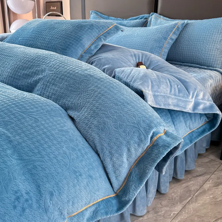 高克重加厚雕花牛奶绒床盖四件套加绒双面绒保暖绒被被套