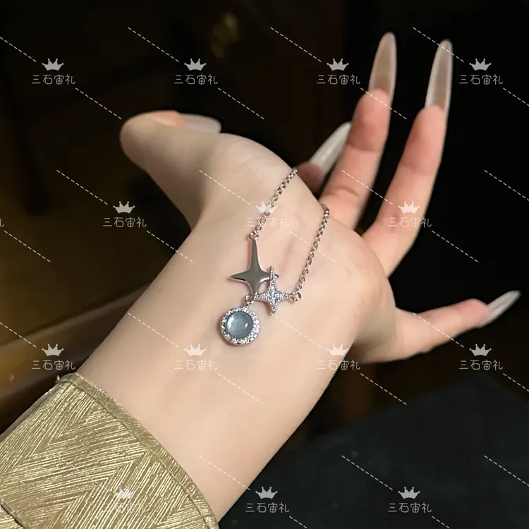 天然海蓝宝项链女款新款高级感轻奢小众锁骨链配