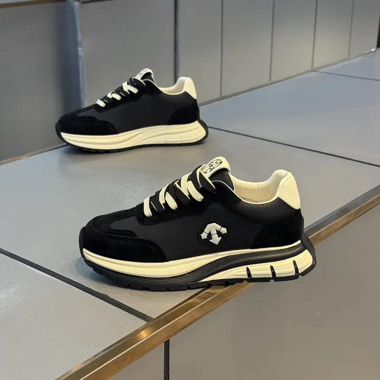 2025新款男鞋时尚百搭运动纯色透气厚底潮牌休闲鞋潮流舒适老爹鞋