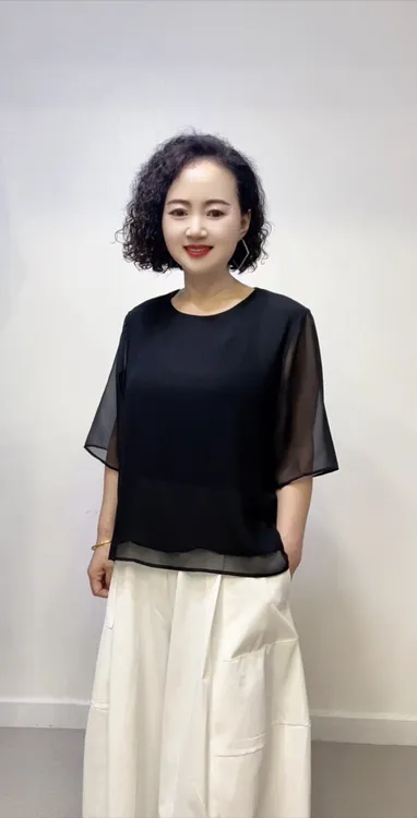 黑色七分袖宽松遮肚圆领女夏季气质洋气小衫