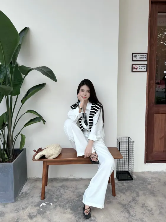 休闲气质白色长裤套装女早春2025新款高级感时尚高腰阔腿裤三件D