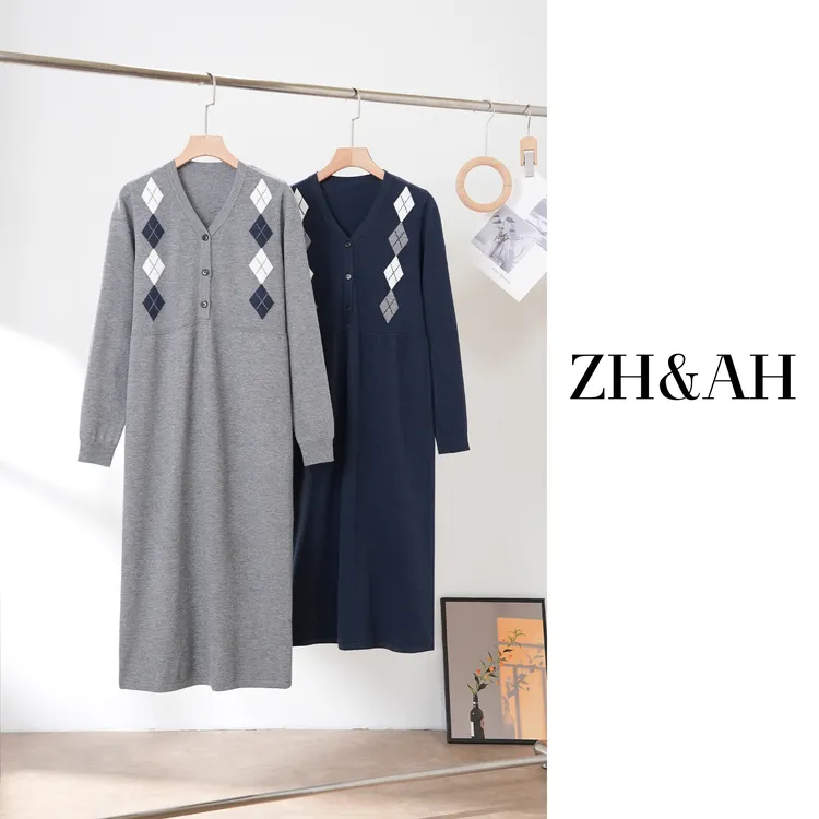 ZH&AH【缪斯艺术】冬季新款时尚气质百搭设计师款孕期减龄毛衣裙