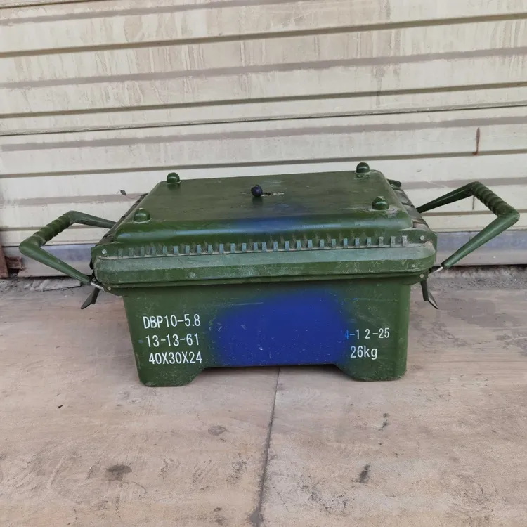 君用正品尼龙密封箱蛋箱结实耐摔长40宽30高23厘米重5.6㎏