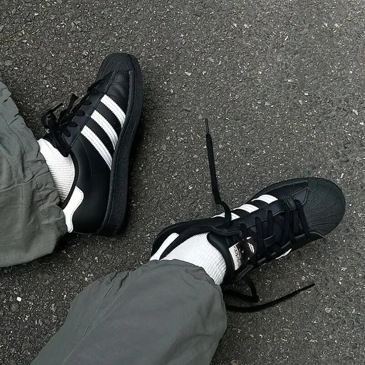 adidas/阿迪达斯休闲鞋女鞋男鞋新款2025三叶草运动鞋贝壳头板鞋