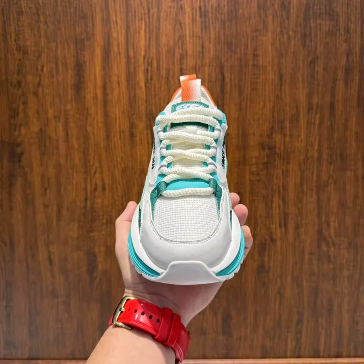 2025年春季新款百搭潮流休闲时尚男潮鞋（偏大一码）