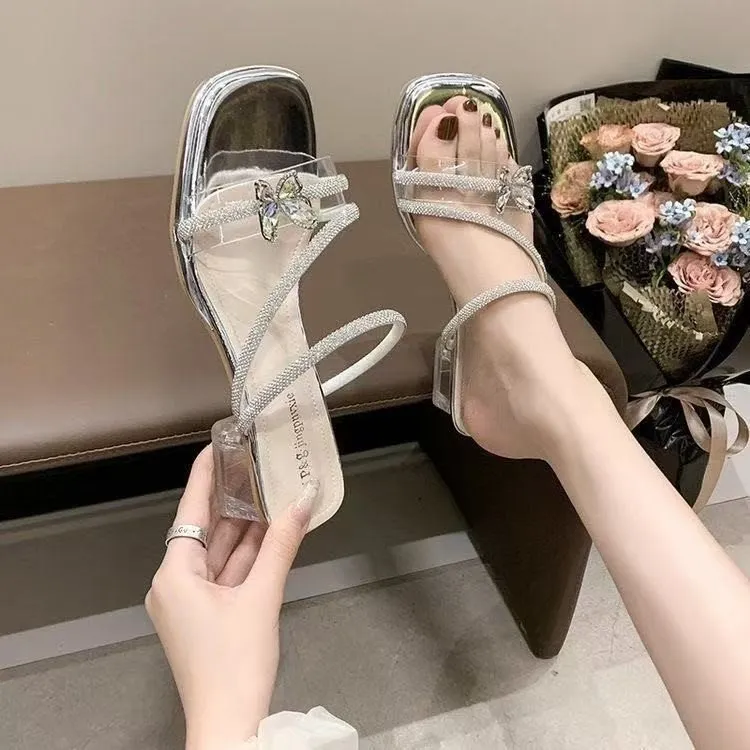 法式粗跟拖鞋女夏外穿2025新款仙女风蝴蝶结水钻气质高跟水晶凉鞋