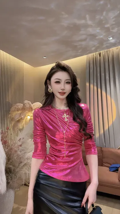 【美美专享】556588新款亮面交叉V领长袖T恤上衣女