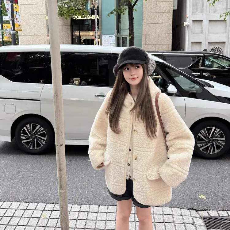 韩系慵懒风连帽仿羊羔毛外套女冬季加厚保暖宽松皮毛一体条纹大衣