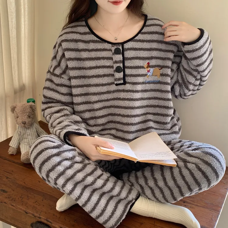 珊瑚绒加绒加厚半边绒秋冬季睡衣女款爆款2025新款家居服保暖套装