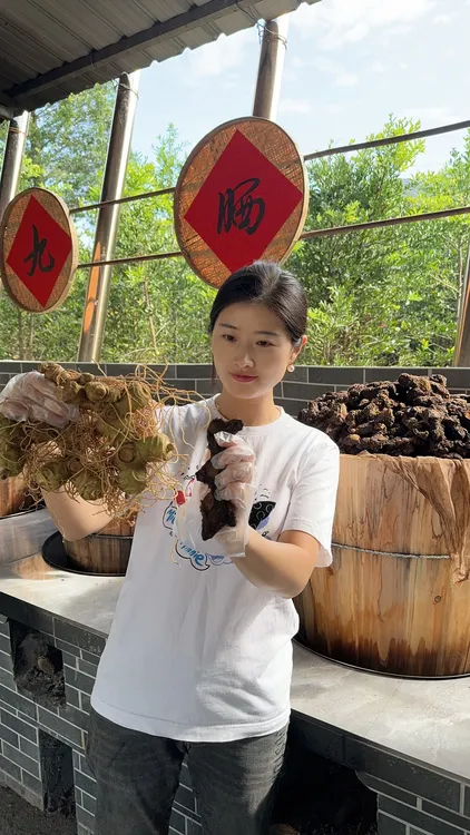 九蒸九晒下山货多花  古法手工 老虎姜7-20年煮水煲汤泡酒
