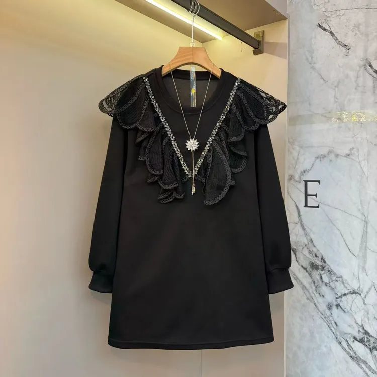 2025欧货大码蕾丝拼接宽松设计大版卫衣洋气胖mm显瘦上衣7224
