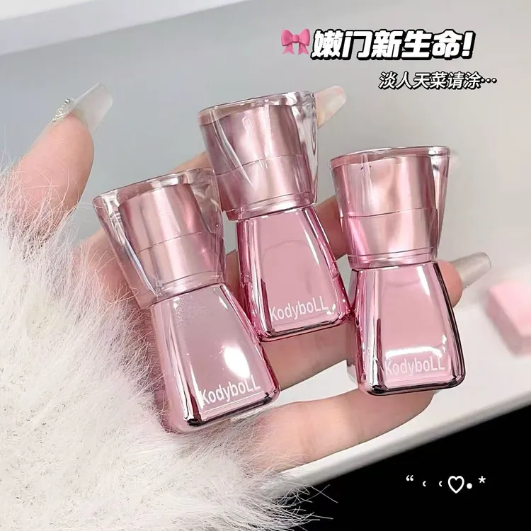水波凝光唇釉淡纹显白持妆打造丰润唇蜜嘟嘟唇推荐持妆