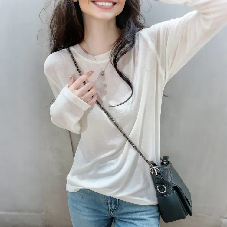 早秋新款圆领长袖正肩莱赛尔天丝面膜T恤女宽松百搭体恤洋气上衣