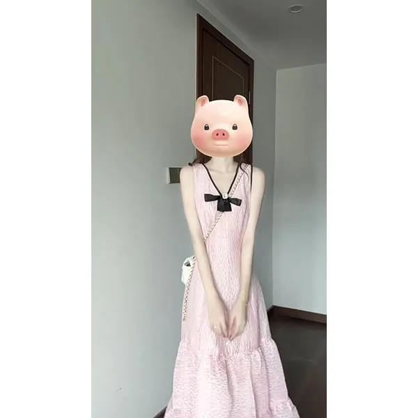 粉色甜美漂亮连衣裙女2025年新款海边度假裙子法式温柔气质大摆裙