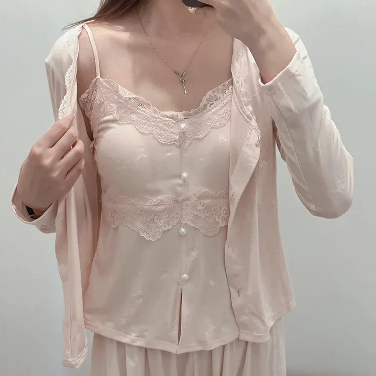 春夏新款小蝴蝶压花吊带带杯垫睡衣四件套可外穿透气长袖套装1859