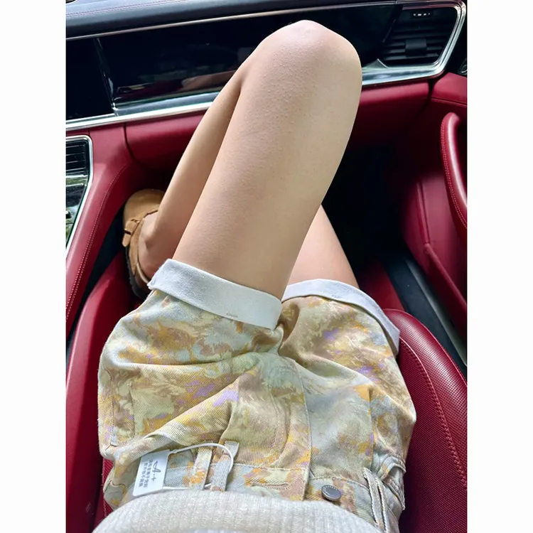 韩系扎染印花牛仔短裤女2025夏季新款卷边设计感高腰显瘦辣妹热裤