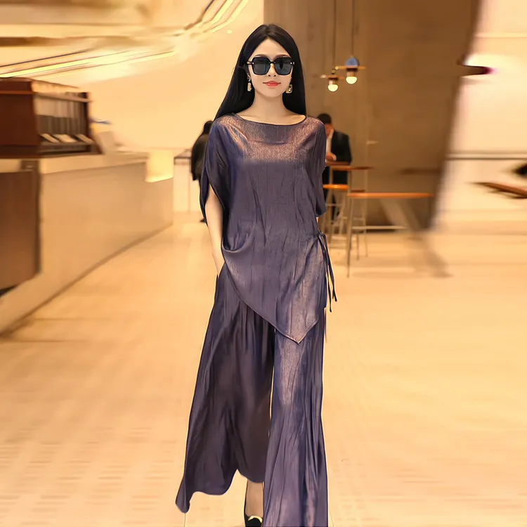 2025春夏轻奢时尚套装高级感洋气宽松显瘦减龄铃套装二件套