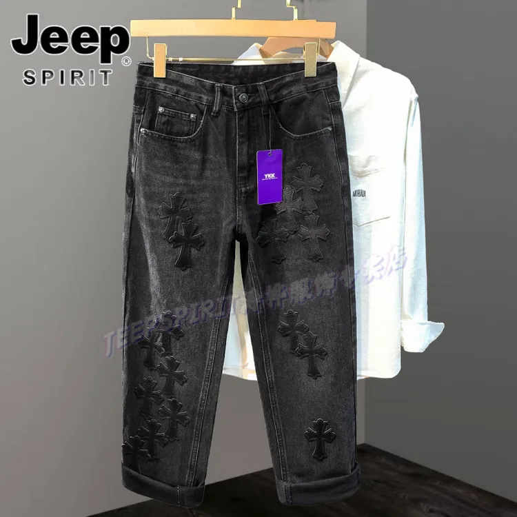 Jeep吉普水洗牛仔裤男时尚潮流休闲直筒裤春秋修身十字架贴皮长裤