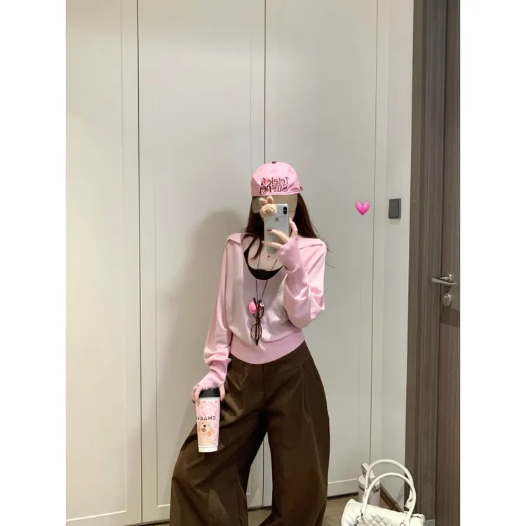 韩系粉色大领口长袖针织衫女秋季宽松慵懒风松弛感深棕休闲阔腿裤