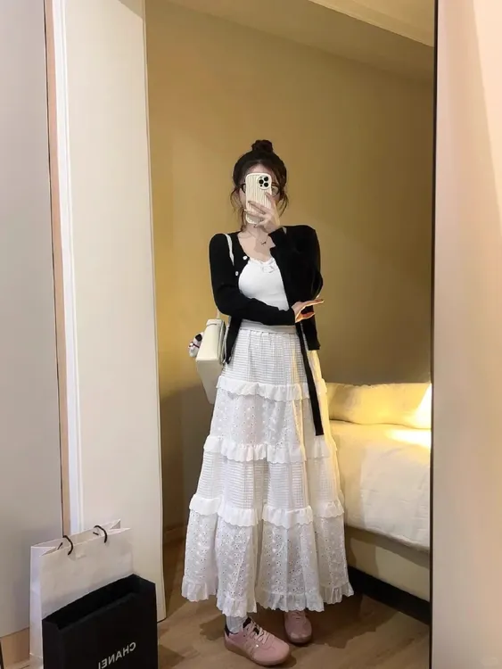 白色蓬蓬蛋糕裙2025夏季新款女大码梨形身材显瘦中长款a字半身裙