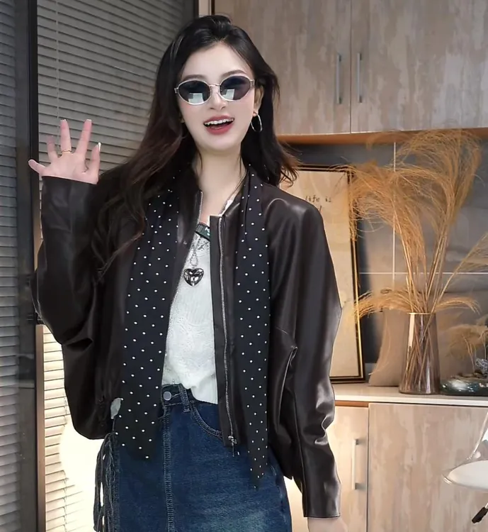 2025秋季新款皮衣外套女短款百搭网红重工皮夹克时尚长袖机车服女