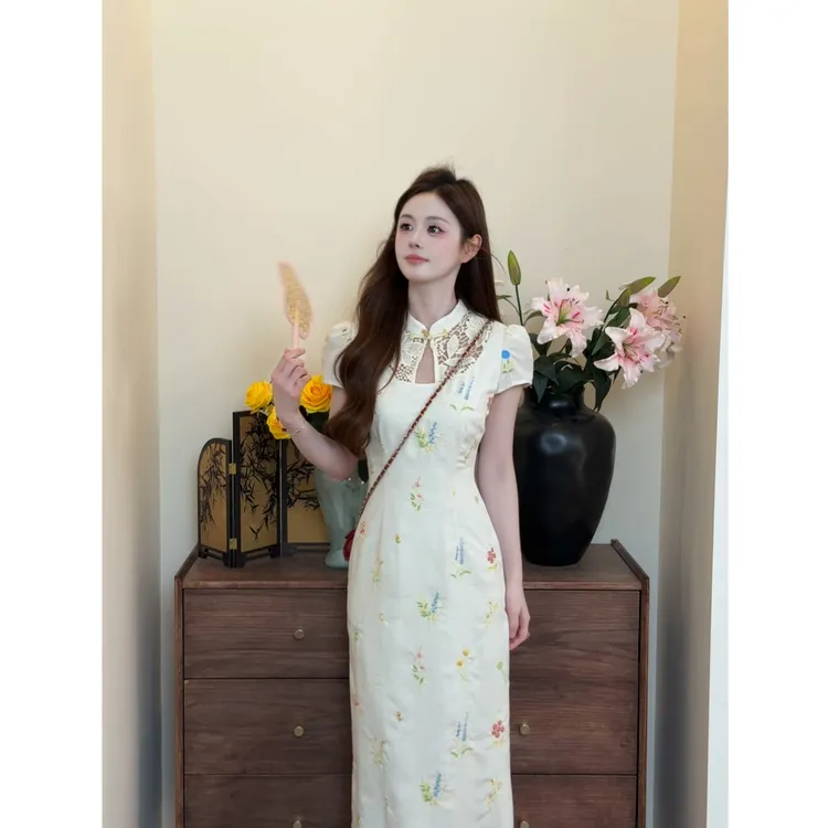 【生如夏花】<77>新中式蕾丝镂空领刺绣旗袍连衣裙XMZH7444