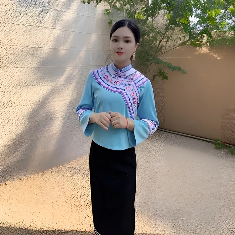 时尚百搭修身显瘦壮族布依族民族服装