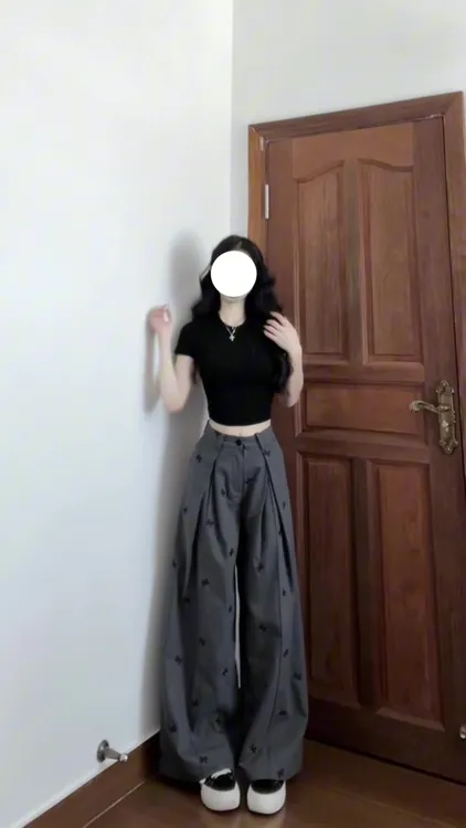 夏季新款法式时尚黑色圆领短袖上衣蝴蝶结印花阔腿裤女显瘦两件套