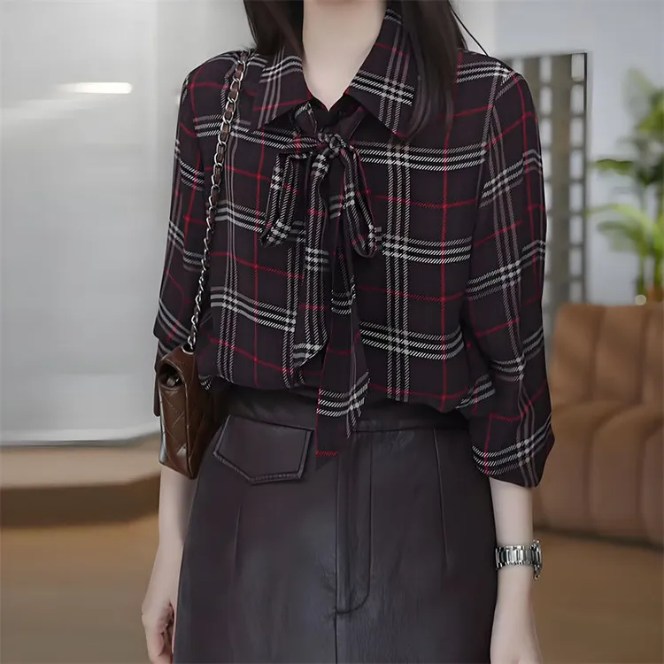 格纹撞色小众设计感长袖衬衫女秋季新款独特别致复古polo系带上衣