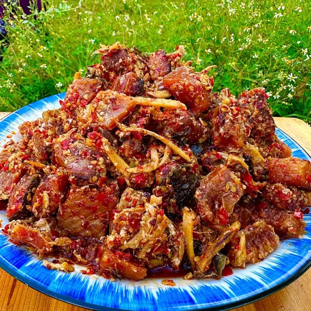 杨巧妹酒糟腊鱼块江西特产美食即食酒糟鱼香辣鱼下饭菜380克罐装