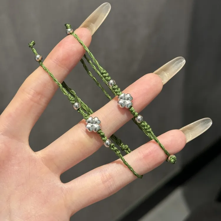 合金布艺手链 绿意盎然四叶草手工编织情侣闺蜜手绳百搭可调节