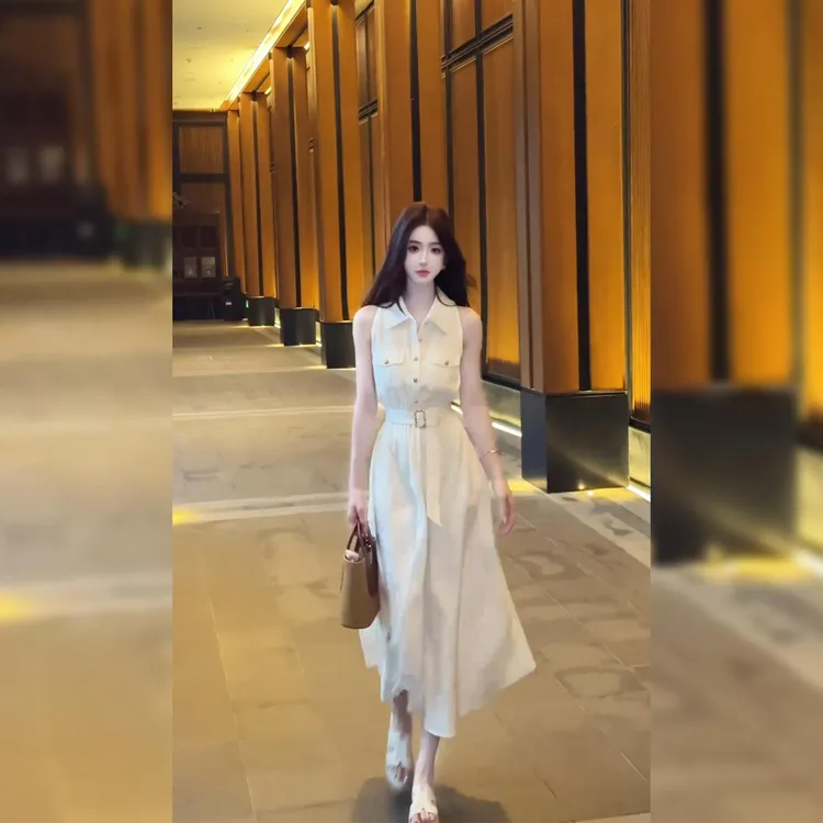无袖翻领收腰连衣裙2025夏季新款高级感长裙穿搭爆款法式裙子女装