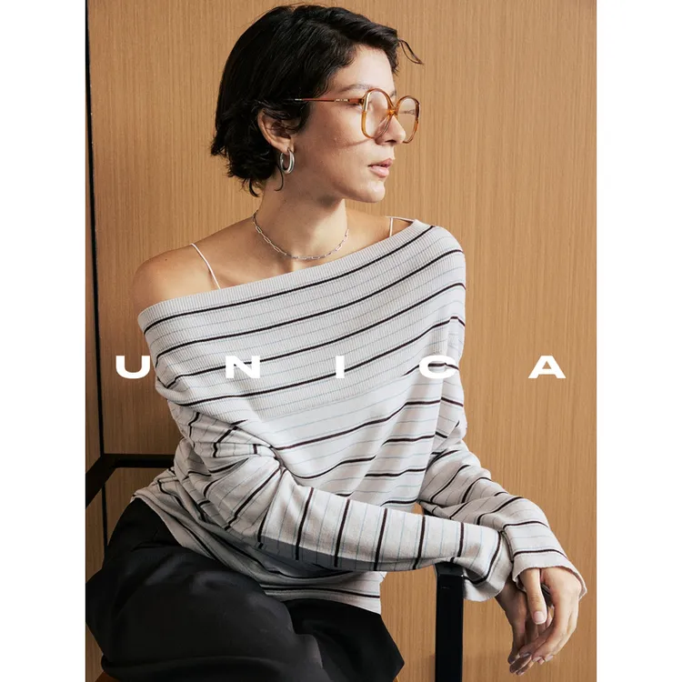 UNICA/慵懒时髦_Biella120s羊毛撞色条纹针织一字斜肩长袖上衣