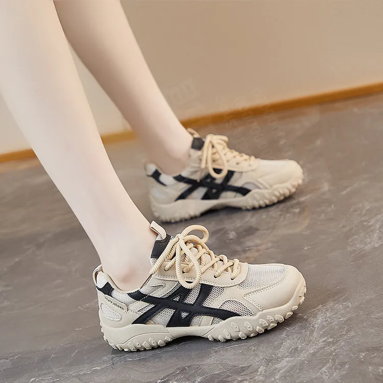 女鞋夏款运动鞋女网面透气阿甘鞋2025新款夏季单网镂空轻便跑步鞋