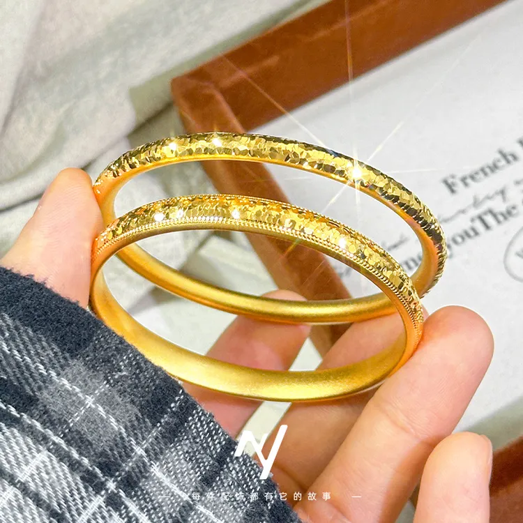 铜合金手镯 新款爆闪蹦迪碎冰手镯传承cnc素圈手环时尚百搭通勤款