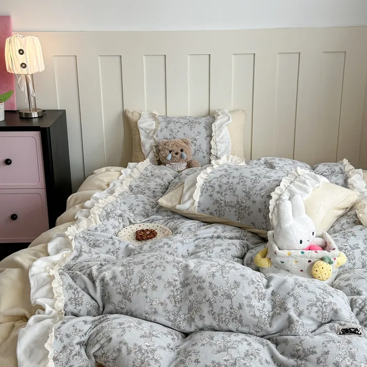 新款韩式田园ins小清新拼接花边工艺款加厚牛奶绒四件套-白兰晚香